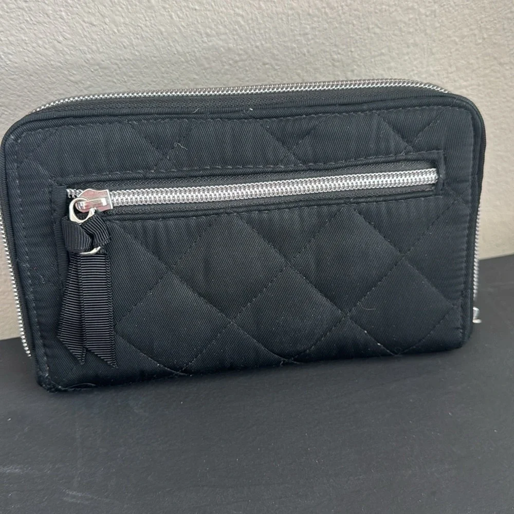Vera Bradley Women's Performance Twill Turnlock Wallet With RFID, Black.